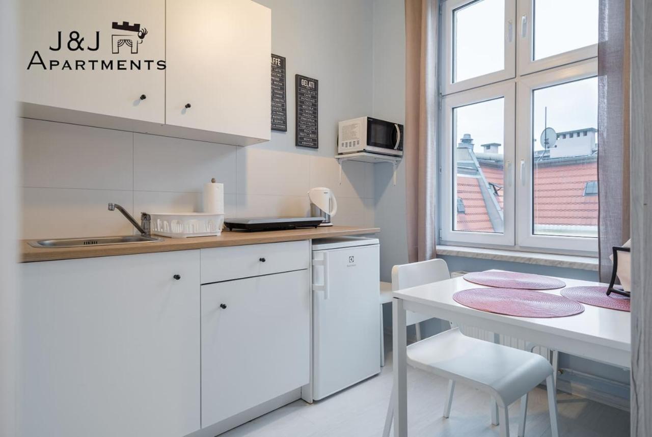 J&J Apartments - Szeroka 25, Apartament 5B Torun Ngoại thất bức ảnh